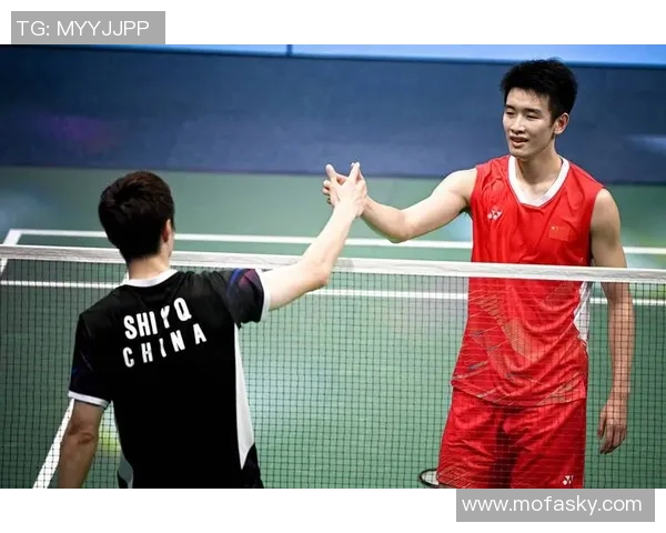 羽毛球深度探索：揭示杭州羽毛球队反击战术的秘密与技巧